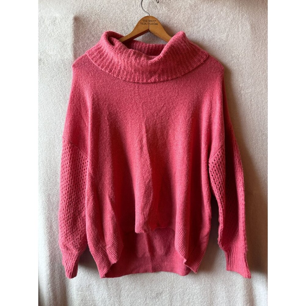 Vince Camuto Soft Pink Cowl Neck Sweater Size L Like New